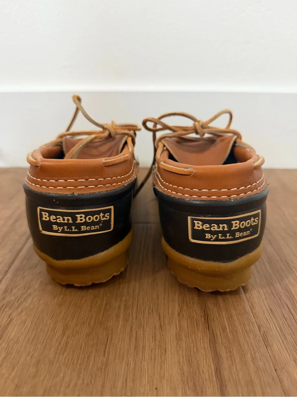 Like New Vntg L.L. Bean Black and Brown Classic Duck Boots Bean Boot Moc Size 7